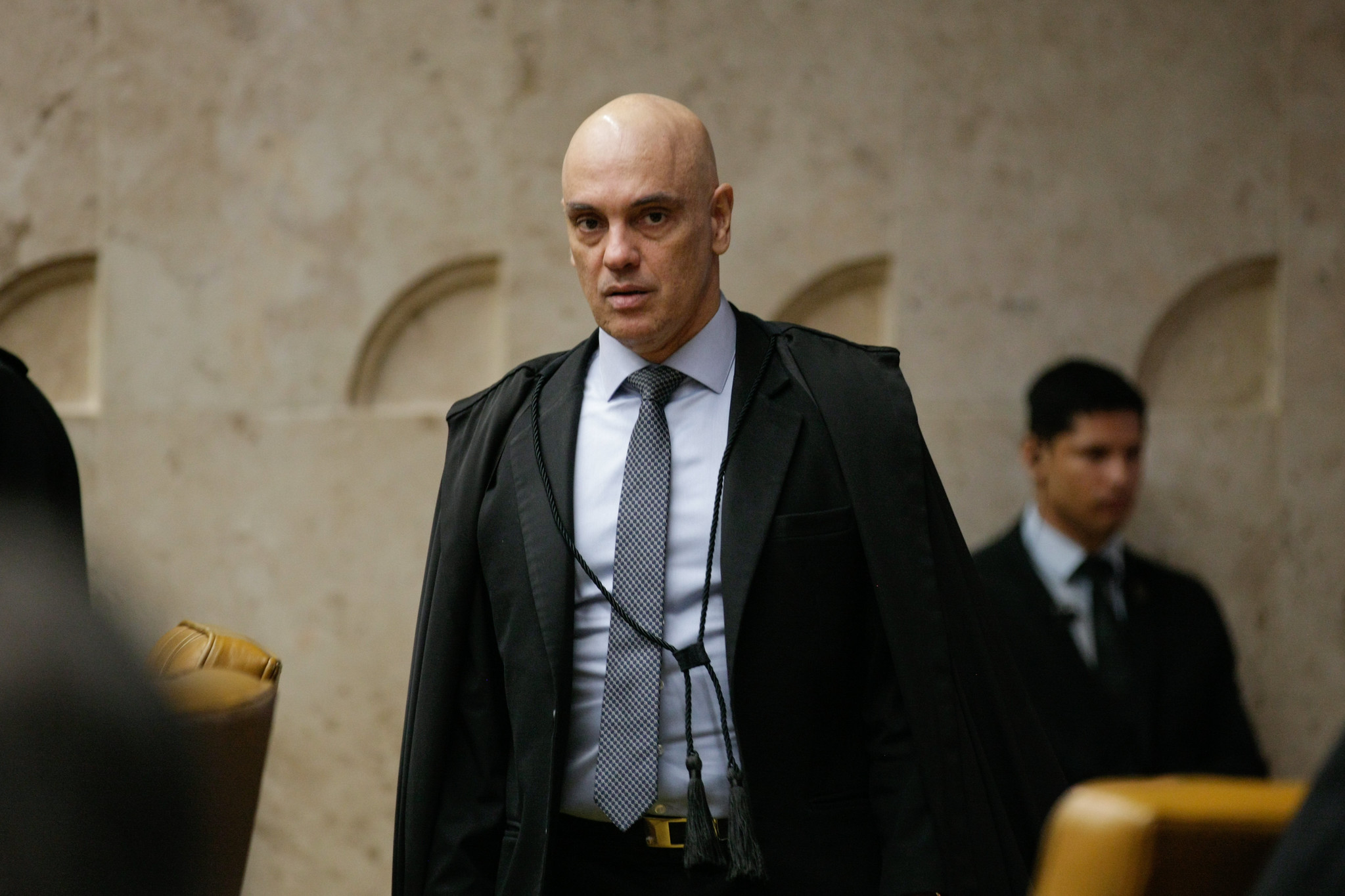 APÓS CRÍTICA INDIRETA A ZEMA, INTERNET RESGATA FALA ANTIGA DE MORAES DEFENDENDO SÁTIRAS A POLÍTICOS