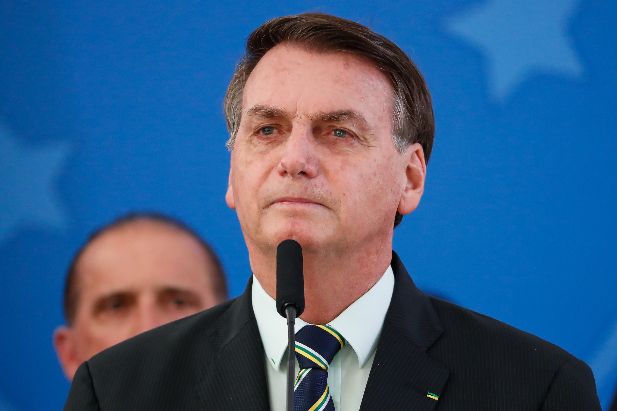 MORAES ACIONA PGR PARA AVALIAR SE ARMA DE BOLSONARO CONFIGURA FALTA GRAVE NA PRISÃO DOMICILIAR