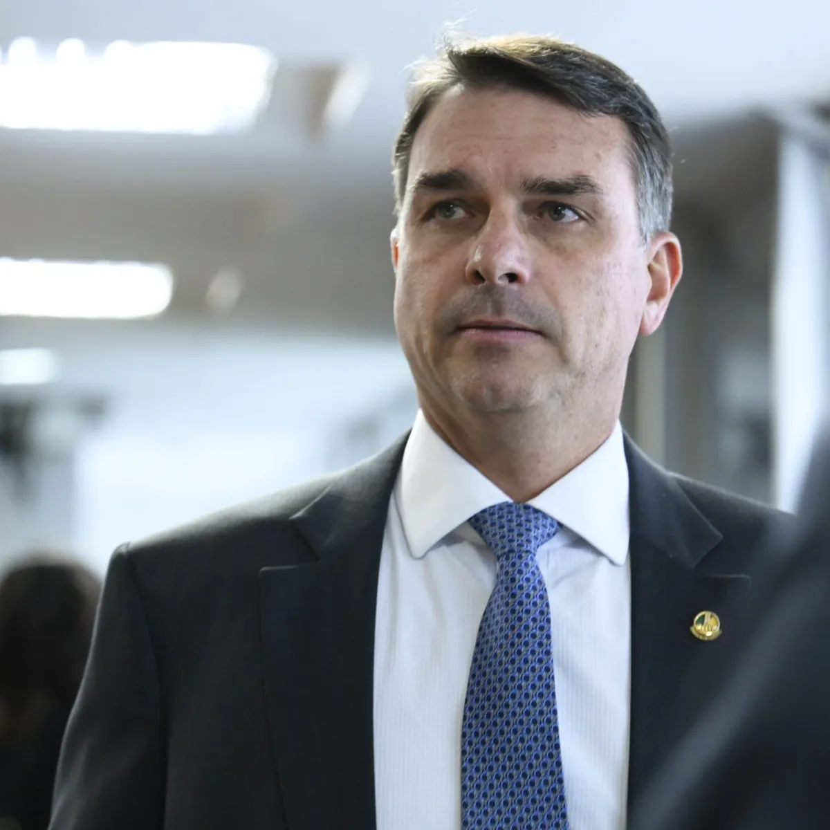 OAB PEDE AO STF QUE FLÁVIO BOLSONARO POSSA VISITAR JAIR BOLSONARO COMO ADVOGADO