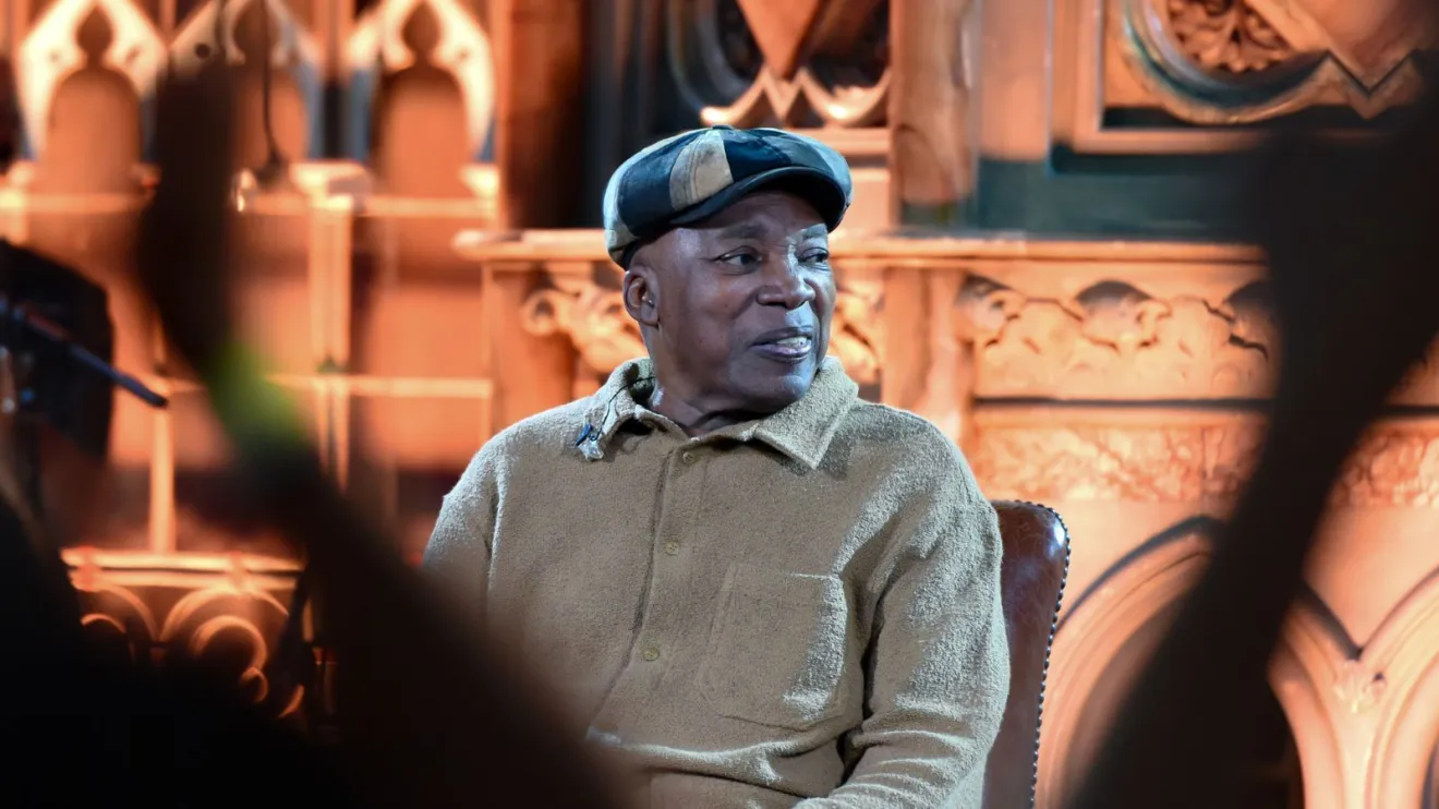 MILTON NASCIMENTO É INTERNADO COM PNEUMONIA