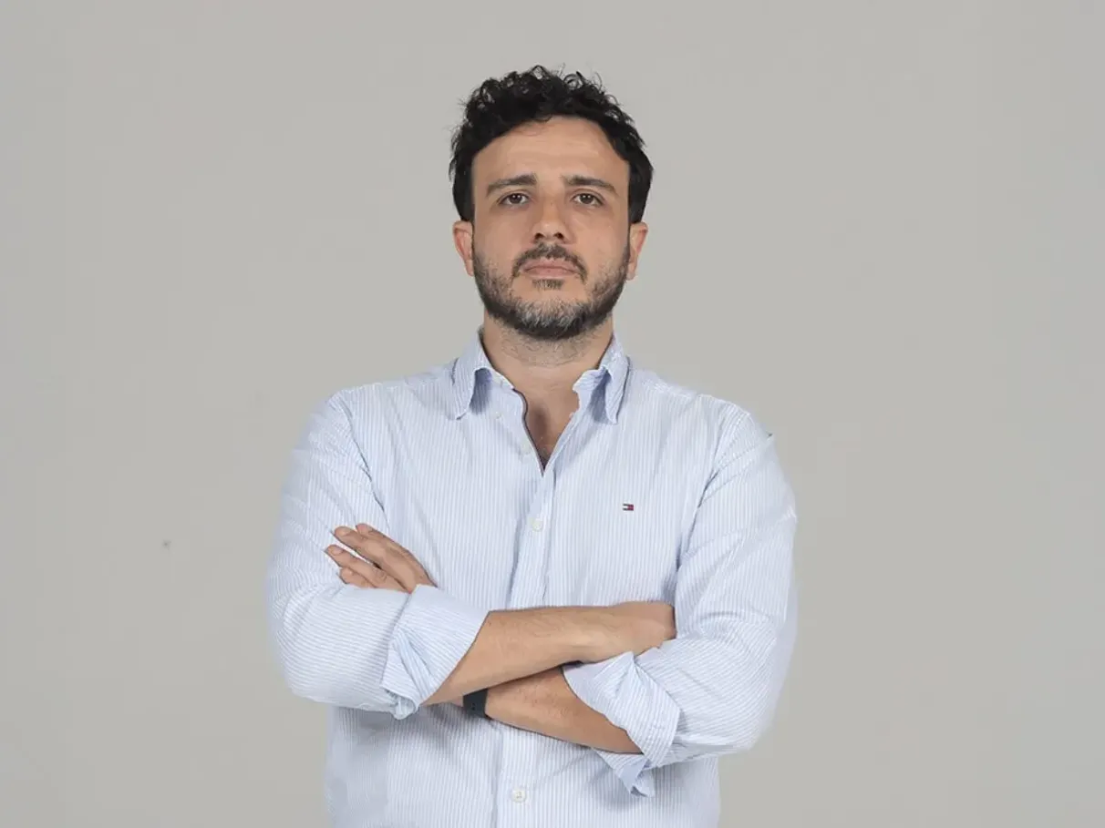 RENAN SANTOS PROPÕE FIM DO MODELO ATUAL DO BOLSA FAMÍLIA, EXTINÇÃO DAS COTAS E “DESFAVELIZAÇÃO” DO BRASIL