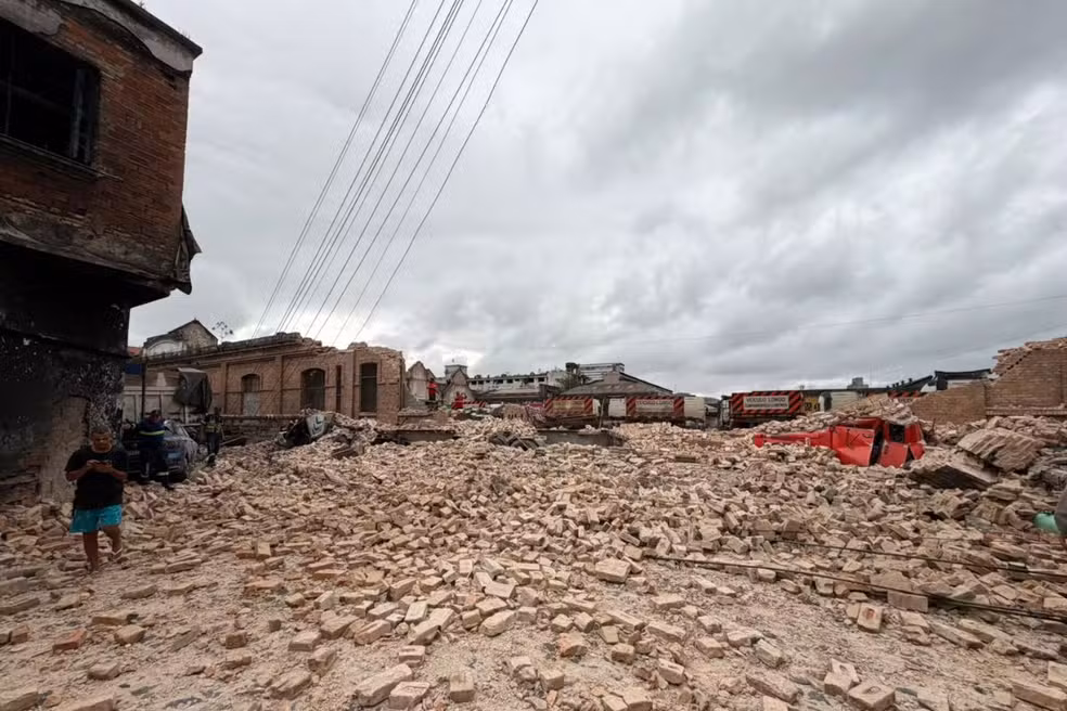 CICLONE EXTRATROPICAL DEIXA AO MENOS CINCO MORTOS, MAIS DE 149 DESALOJADOS E RASTRO DE DESTRUIÇÃO PELO BRASIL