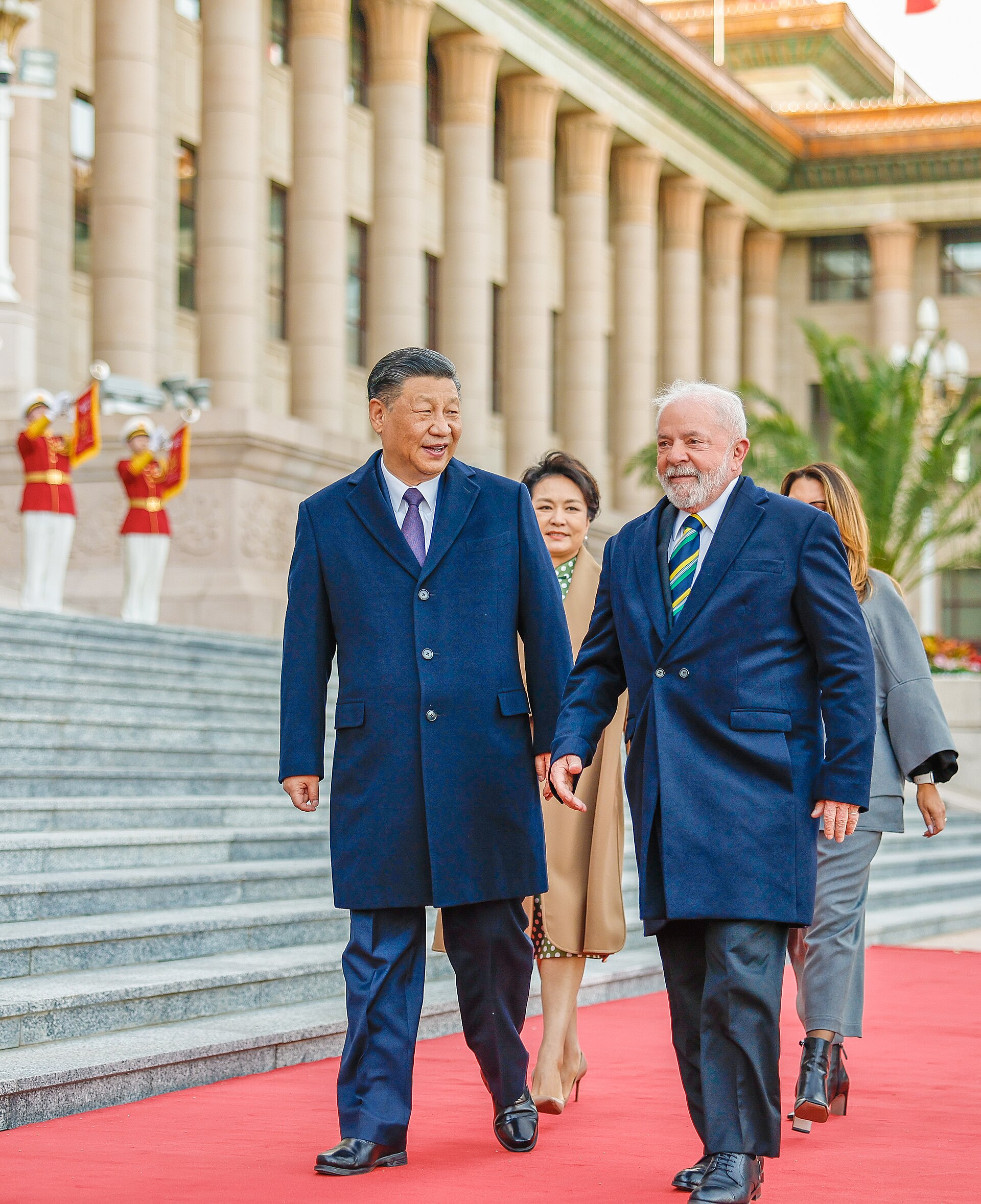 BRASIL E CHINA INTEGRAM SISTEMAS DE PAGAMENTO E CHINESES PASSAM A USAR PIX POR QR CODE NO BRASIL