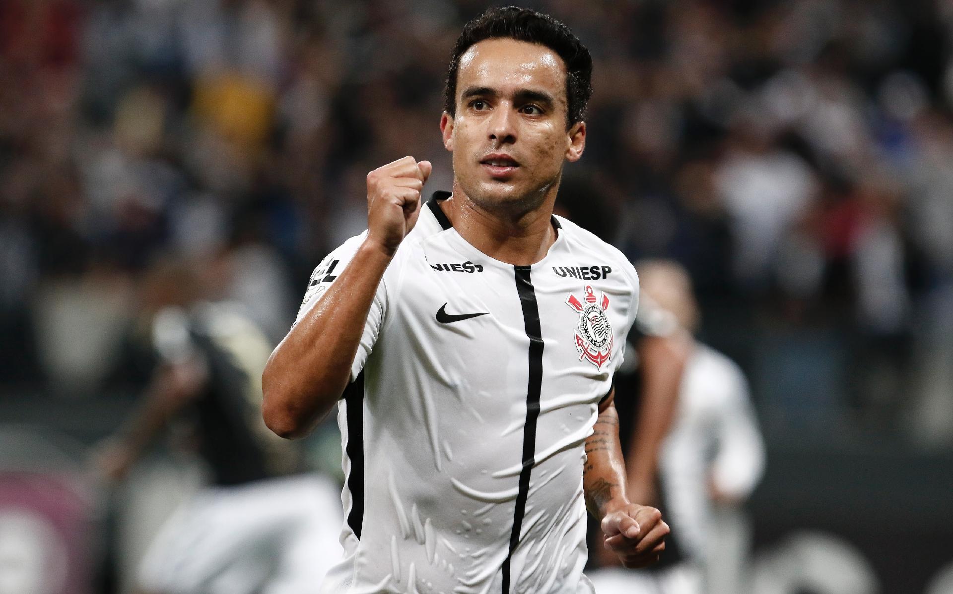 EX-CORINTHIANS JADSON É PRESO POR SUSPEITA DE VIOLÊNCIA DOMÉSTICA NO PARANÁ E RESPONDERÁ EM LIBERDADE