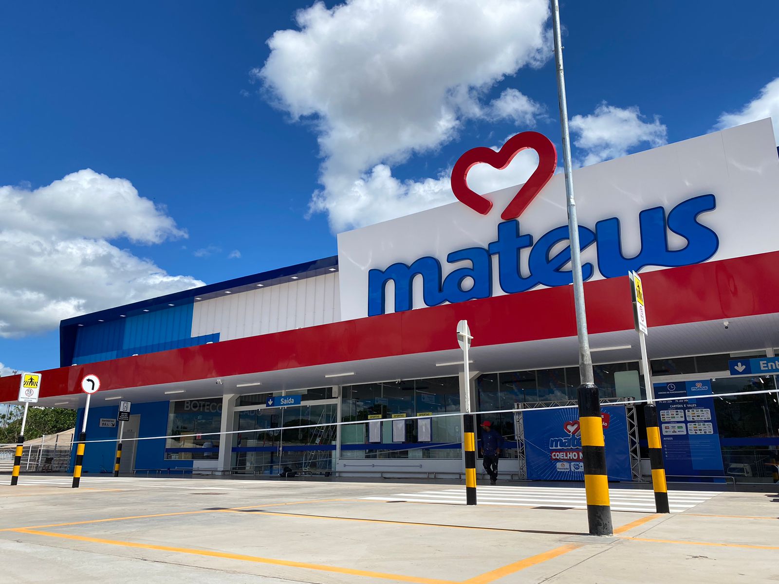 GRUPO MATEUS FECHA 28 LOJAS E REDUZ QUADRO EM 6,7 MIL POSTOS EM ANO MARCADO POR REESTRUTURAÇÕES NO VAREJO BRASILEIRO