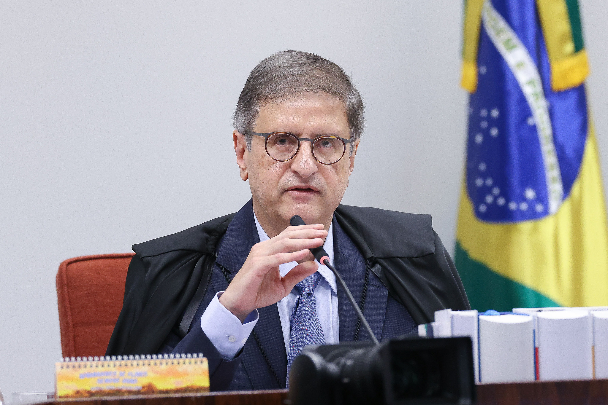 GONET PEDE ANULAÇÃO DE RELATÓRIO DA PF SOBRE MORAES E VORCARO E CONTESTA ATUAÇÃO DE MENDONÇA