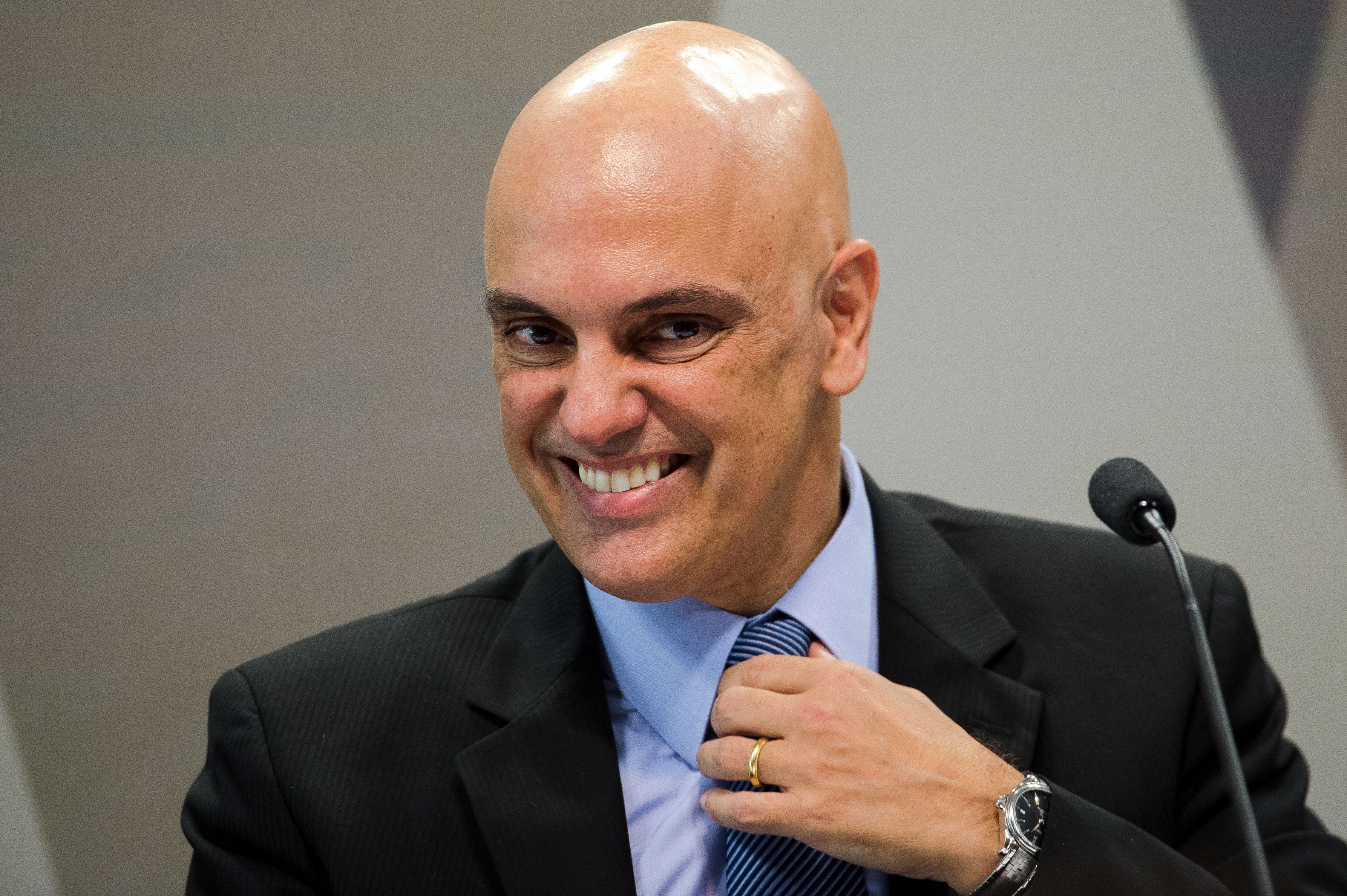 O QUE PODE ACONTECER COM MORAES SE O STF AUTORIZAR UMA INVESTIGAÇÃO CONTRA O MINISTRO?