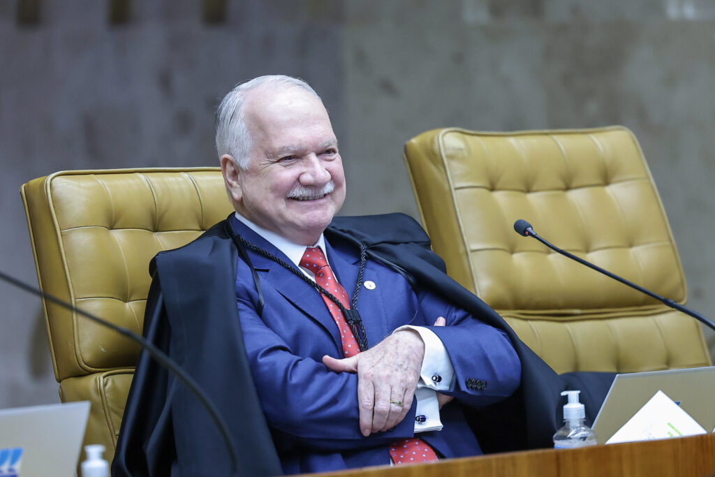 FACHIN TIRA DE MENDONÇA RELATORIA DO CASO MORAES-VORCARO E ASSUME PROCESSO NO STF