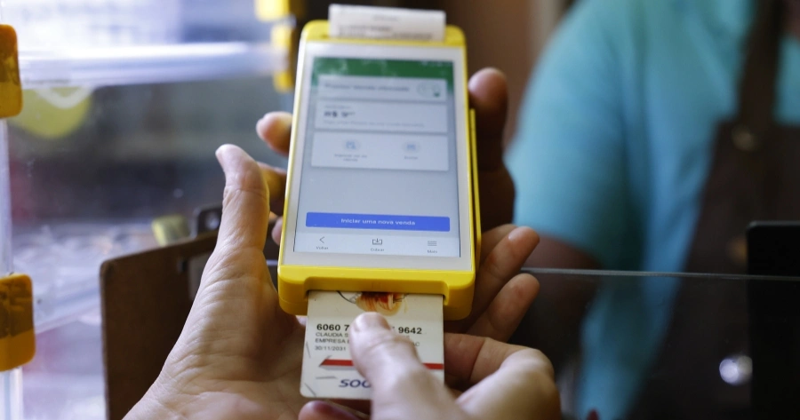 VALE-ALIMENTAÇÃO E VALE-REFEIÇÃO TERÃO NOVAS REGRAS A PARTIR DE NOVEMBRO