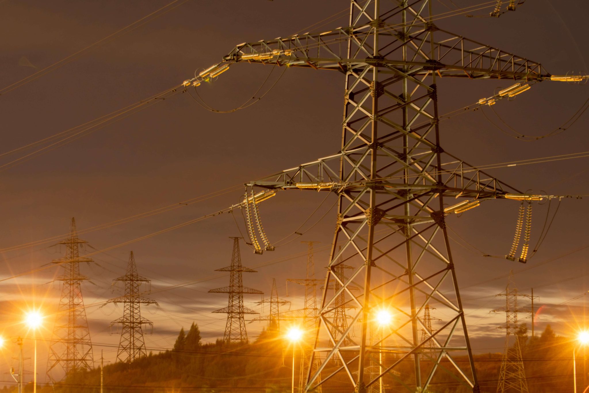 ANEEL PROJETA ALTA MÉDIA DE 9,4% NAS TARIFAS DE ENERGIA EM 2026, QUASE O DOBRO DA INFLAÇÃO