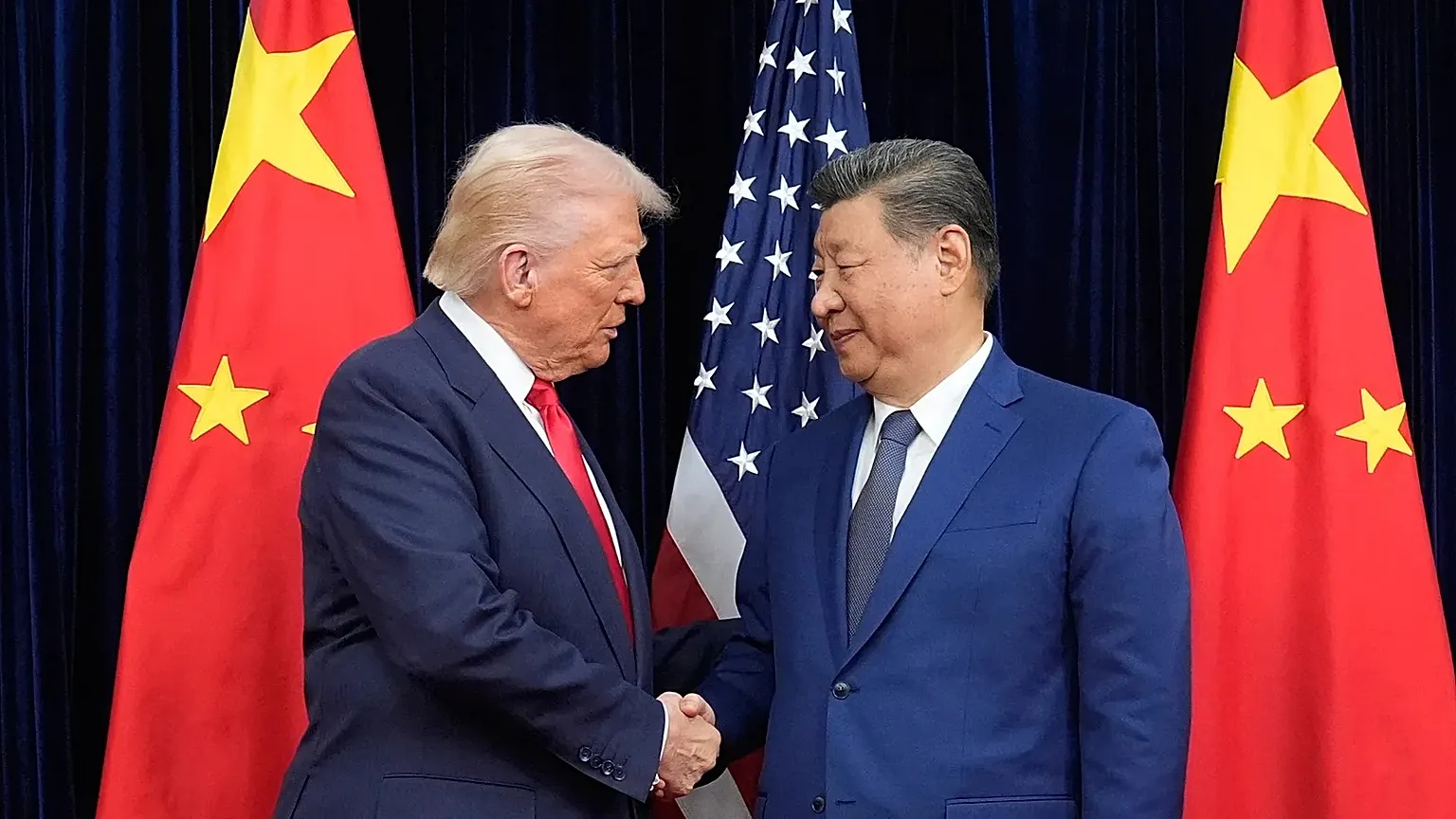 CHINA E EUA ACERTAM REDUÇÃO DE TARIFAS SOBRE US$ 60 BILHÕES EM PRODUTOS